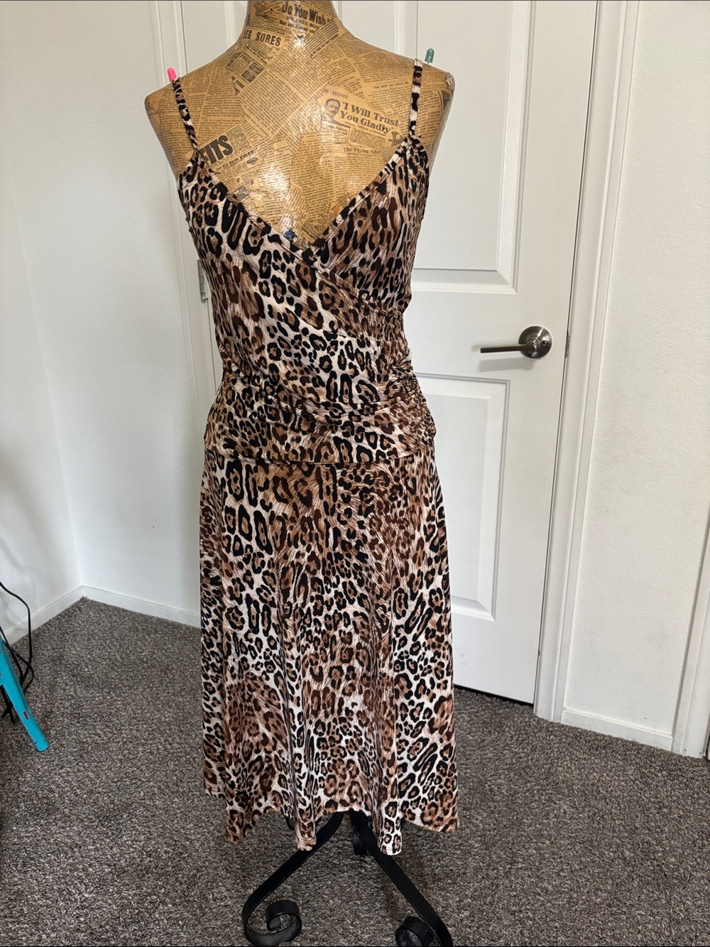 Vintage Forever 21 leopard print wrap dress s/m has stretch good condition boho